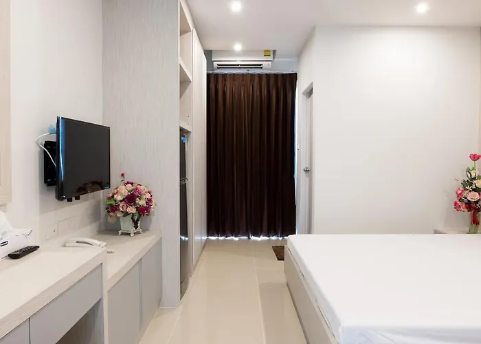 Hotel Db 5 3*
